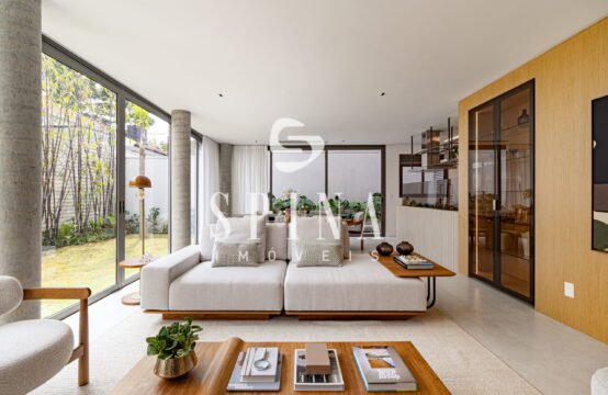 Casa em condomínio fechado no Jardim Paulistano a venda