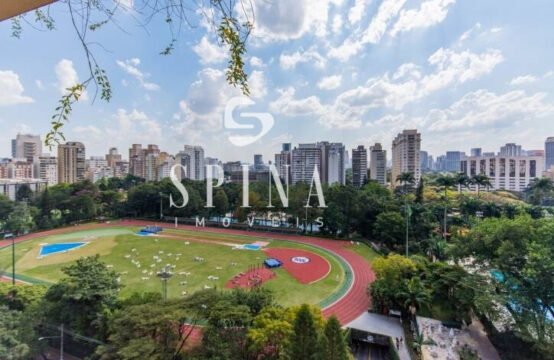 Apartamento em frente ao Clube Pinheiros